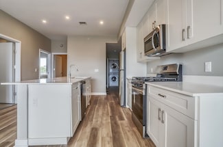 475 Communipaw Ave Unit 302, Jersey City, NJ 07304