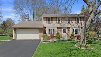 W181N8305 Destiny Dr, Menomonee Falls, WI 53051