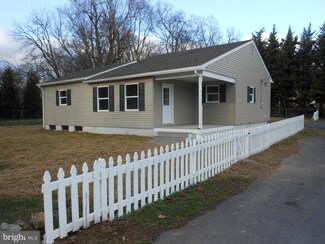 1141 Cedar Hill Rd, Clear Brook, VA 22624