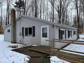 168 W Sharon Rd SW, Fife Lake, MI 49633
