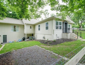 306 Ashland St Unit A, Hot Springs National Park, AR 71901