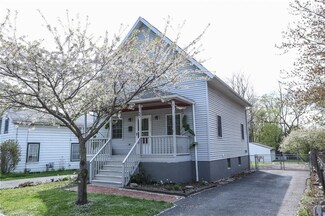 35 Fayette St, Brockport, NY 14420