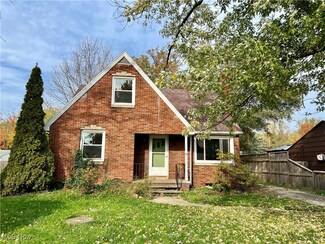 41868 Edison Ct, Elyria, OH 44035