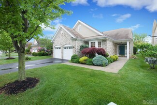 98 Crescent Way, Monroe Township, NJ 08831