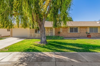 18202 N 99th Dr, Sun City, AZ 85373
