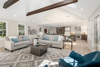 65 High St Unit 65-2, Newton Upper Falls, MA 02464