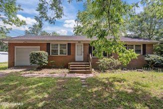 107 Sunnyvale Dr, Wilmington, NC 28412