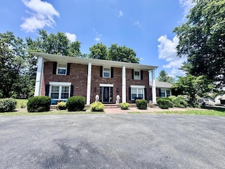 1029 Princeton Rd, Madisonville, KY 42431