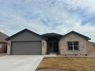 1942 Pine Valley St, San Angelo, TX 76904