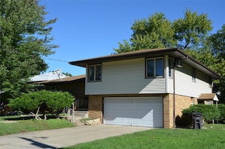 2921 Euclid Ave, Des Moines, IA 50310
