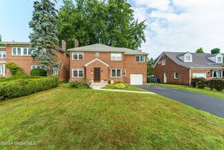 166 Colonial Ave, Albany, NY 12208