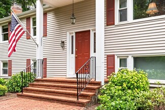 19 Adams St, Foxboro, MA 02035