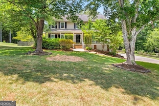 1375 Drakie Ct SW, Lilburn, GA 30047