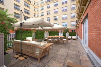 10 Byron Place Unit 204, Larchmont, NY 10538