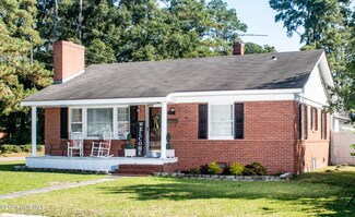 278 Sloan St, Wallace, NC 28466