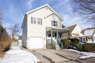 17 Wait St, Rochester, NY 14605