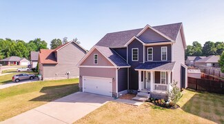 1064 Fuji Ln, Clarksville, TN 37040