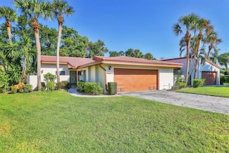 6403 Pelican Dr, Bradenton, FL 34210