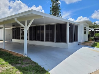 3317 Eileen Dr, Ellenton, FL 34222