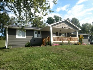 5389 Dundee Strasburg Rd NW, Strasburg, OH 44680