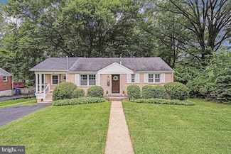 2722 Woodley Place, Falls Church, VA 22046