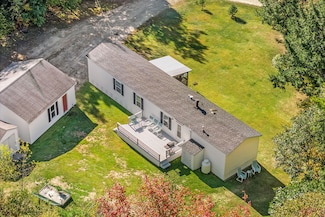 67 Beechnut Ridge Ln, Bowdoinham, ME 04008