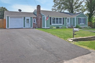 32 Harrington Dr, Johnston, RI 02919