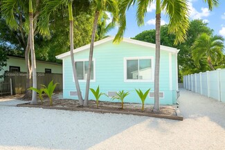 227 Cuba Rd, Tavernier, FL 33070