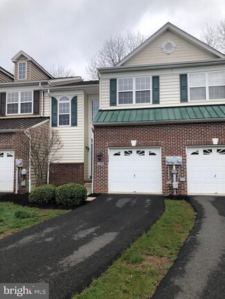 1050 Rosemont Terrace, Pennsburg, PA 18073