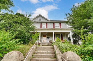 373 E Locust St, Wilmington, OH 45177
