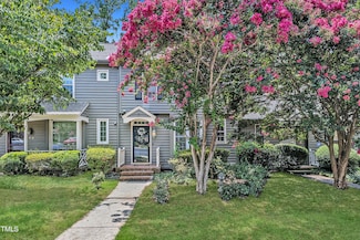906 Albany Ct, Raleigh, NC 27615