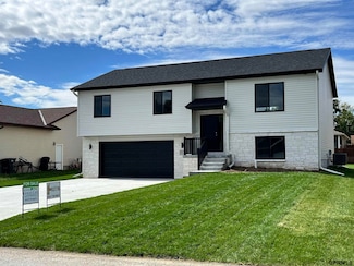 965 H St, Palmyra, NE 68418