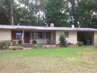 604 Holly St, Brunswick, GA 31523