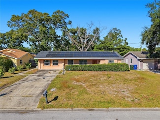 940 Orangeview Dr, Largo, FL 33778