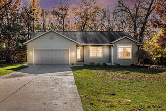1523 Destiny Dr Unit 11, Muskegon, MI 49445