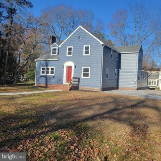 55 Maplewood Ave, Penns Grove, NJ 08069