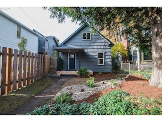 5833 NE 16th Ave, Portland, OR 97211