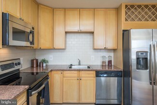 111 S 15th St Unit 1501, Philadelphia, PA 19102