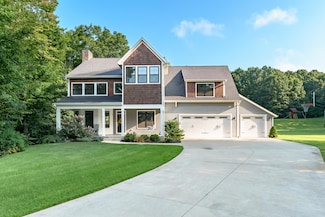 6606 Spaniel Dr, Kalamazoo, MI 49009