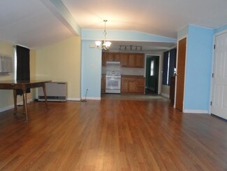 31 Granite Dr, North Hampton, NH 03862
