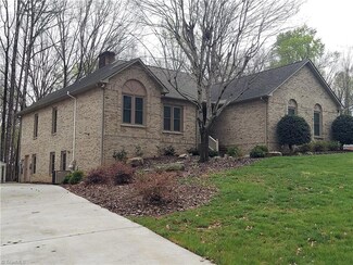 117 Maple Ct, Lexington, NC 27295