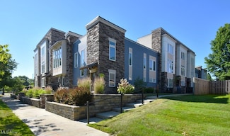 3198 Van Aken Blvd, Shaker Heights, OH 44120