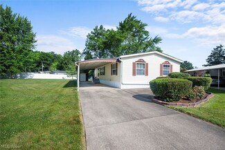 27202 Cook Rd Unit 97, Olmsted Township, OH 44138