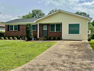 36 Goodwin Cir, North Little Rock, AR 72117