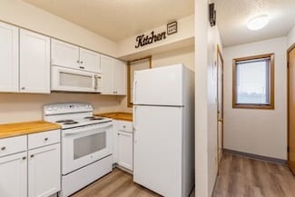 808 Westwinds Dr Unit 5, Iowa City, IA 52246