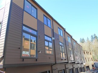 2041 NW Talus Dr, Issaquah, WA 98027