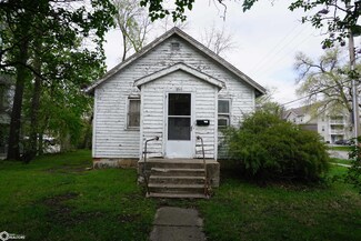 301 Washington Ave, Ames, IA 50010