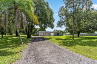 3070 Rogers Rd, Fort Pierce, FL 34981