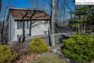 503 Pine Ridge Rd, Beech Mountain, NC 28604