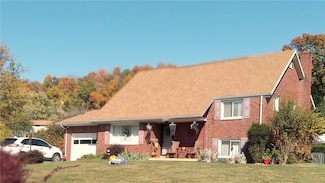 1121 Williams Dr, Belle Vernon, PA 15012